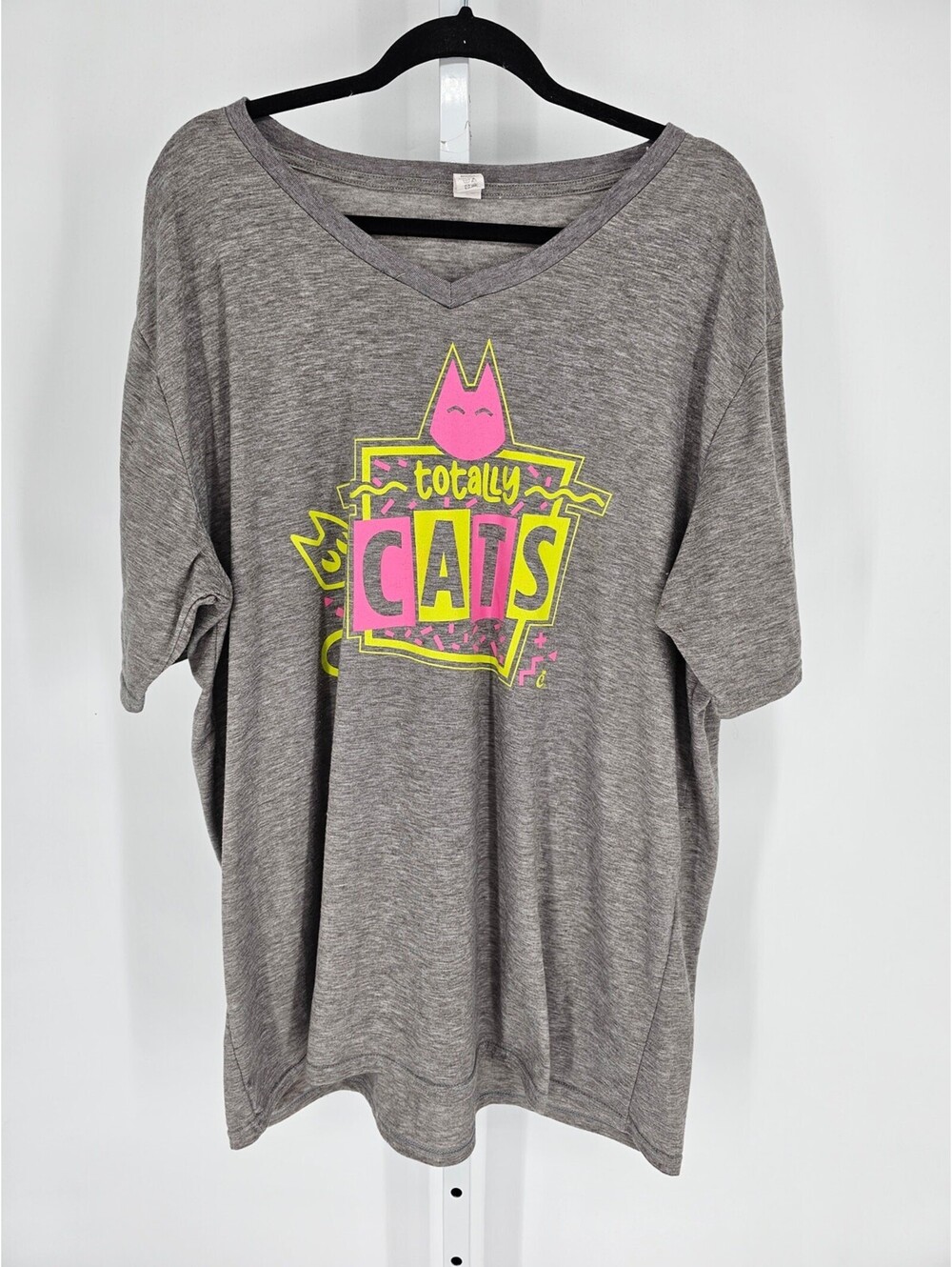 Cat Lady Womens Sz 2XL Short Sleeve T Shirt Gray Funny Neon Cat Graphic - Picture 1 of 4